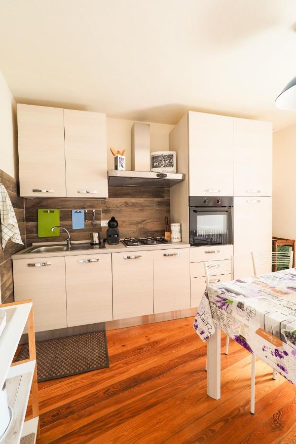 Rivacanze Apartments Laglio Ngoại thất bức ảnh